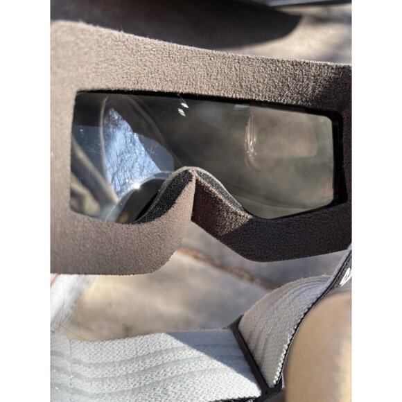 OutdoorMaster Snow Ski Goggles Unisex Adult Adjustable *As Is Scratched Lens* - Picture 12 of 13